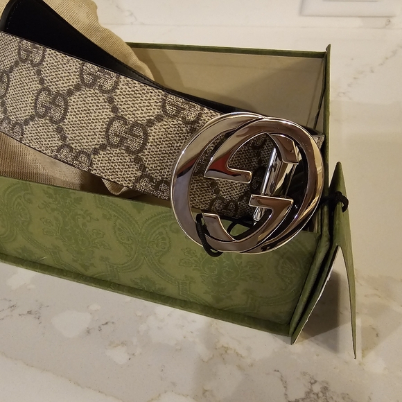 Gucci double sided belt